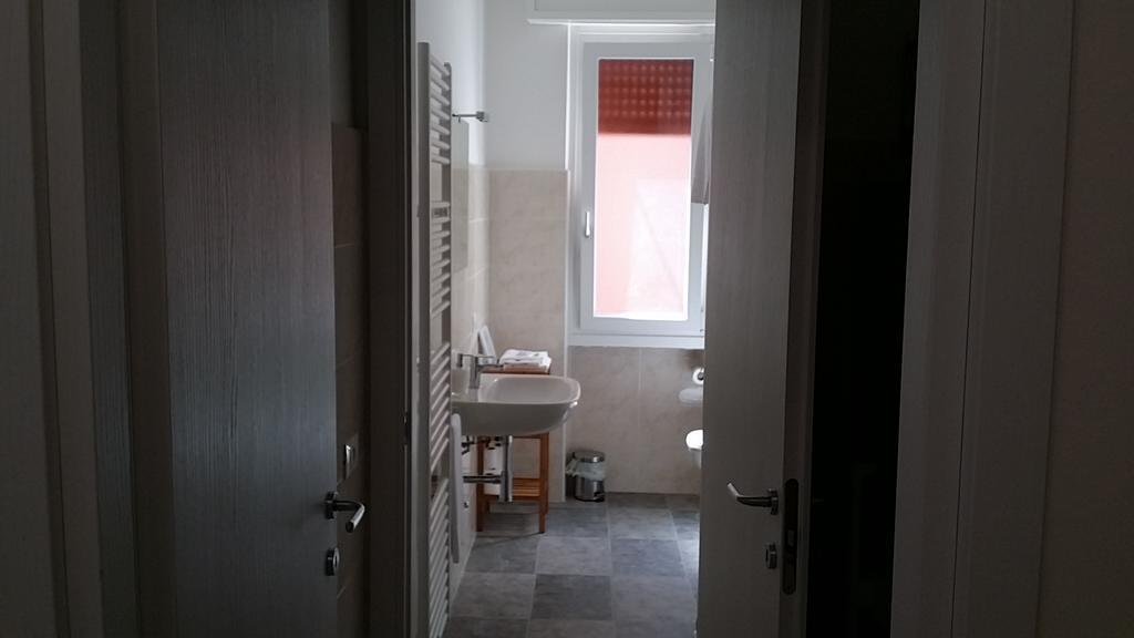 Casa Farinati 3 Apartment Verona Bagian luar foto