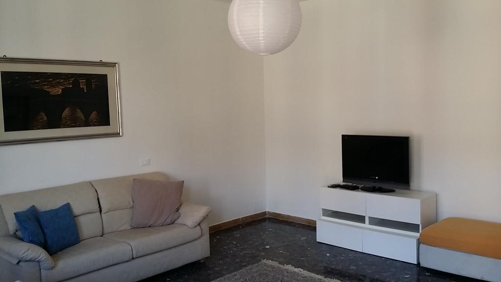 Casa Farinati 3 Apartment Verona Bagian luar foto